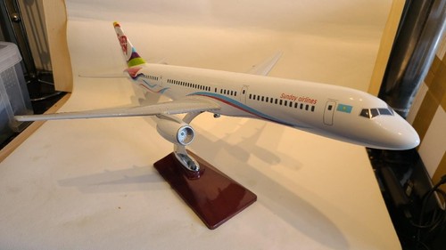 Boeing 757 desk - boeing,
