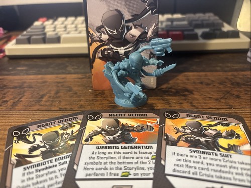 Agent venom hero - agent, miniature